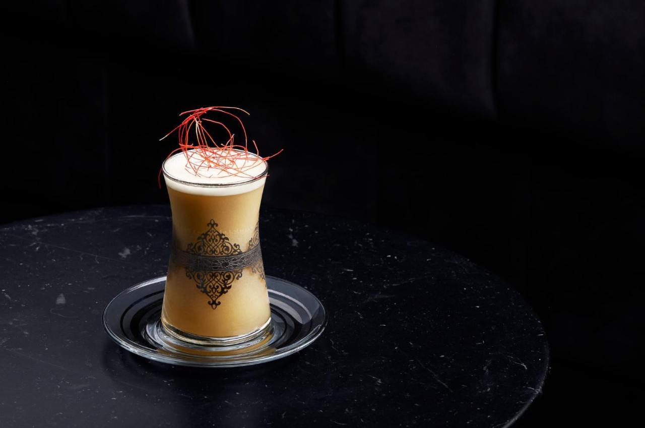 Abesq Doha Hotel And Residences, An Ihg Hotel 外观 照片 A glass of eggnog