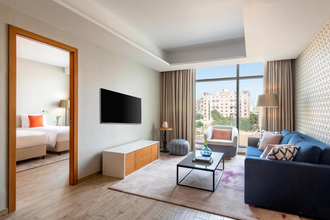 Abesq Doha Hotel And Residences, An Ihg Hotel 外观 照片 A suite at the hotel
