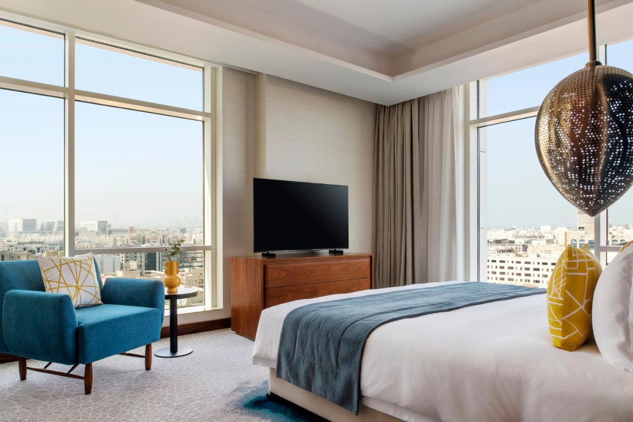 Abesq Doha Hotel And Residences, An Ihg Hotel 外观 照片 A bedroom at the hotel