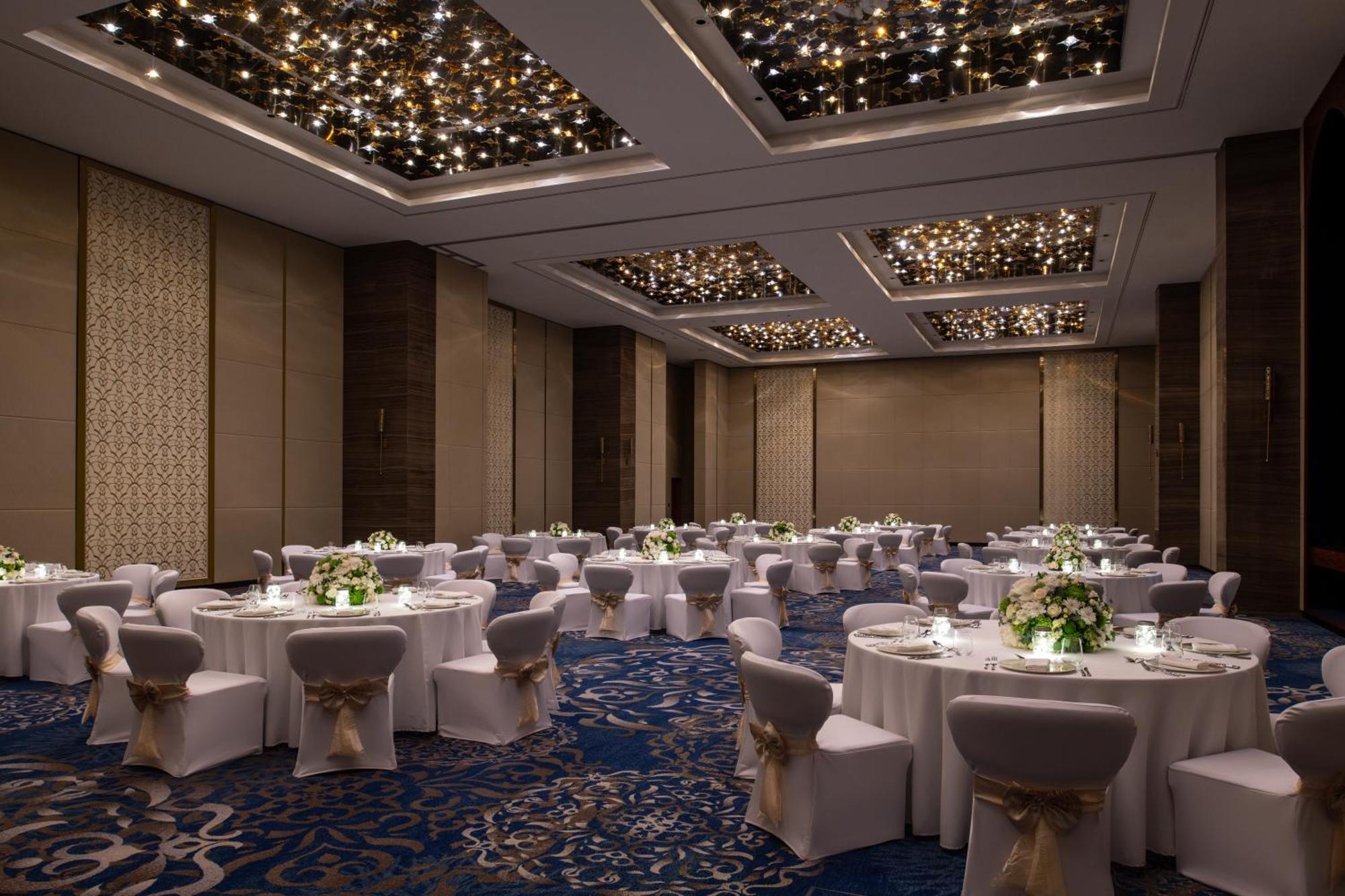 Abesq Doha Hotel And Residences, An Ihg Hotel 外观 照片 The ballroom